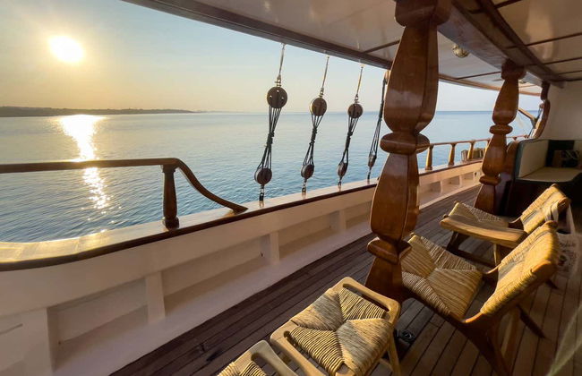 Paseo en barco al atardecer por Protaras - Foto 3