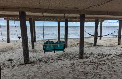 Bay Bliss - Private Beachfront Home with 180° Views & Hot Tub! - Foto 30