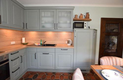 Landhaus Hideaway mit Aussenpool, Sauna und Kamin - Foto 33