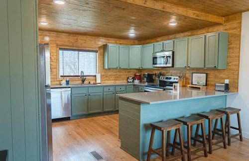 Northwood's Retreat on Pine Lake! With Hot Tub! - Foto 10