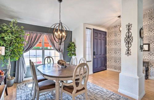 Pool, Putting Green, Fire Pit Elegant Peoria Home - Foto 4