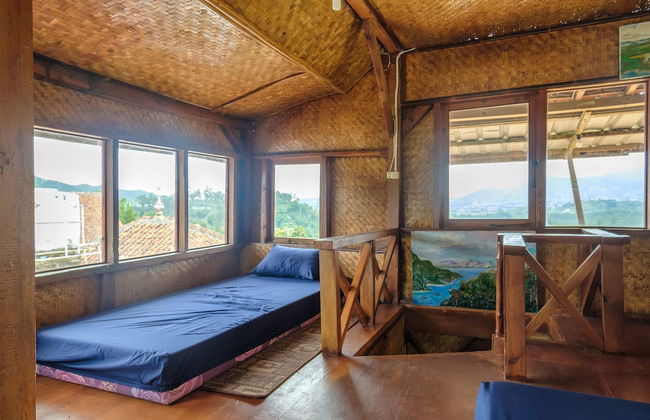 Hilltop Camp Lembang by TwoSpaces - Photo 6