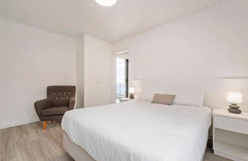 Calheta Sunsets - Foto 16