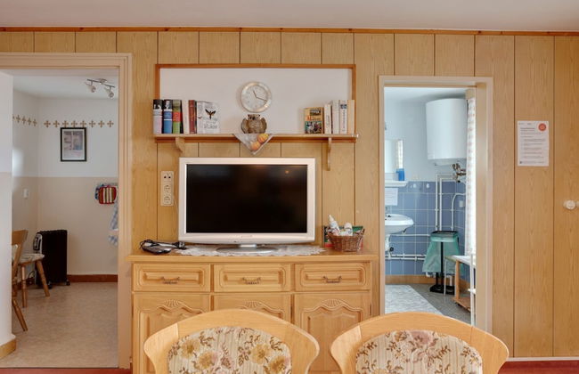 Finnhutte in Trusetal Near Waterfall - Foto 14