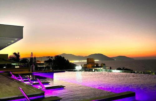 Vista Mar Ingleses - Infinity Pool - Foto 7