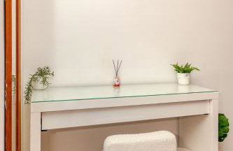 Modern & Spacious 3BR House Bracknell - Berkshire - Photo 11