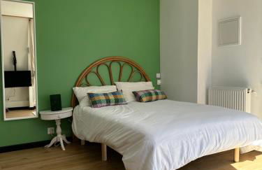 GREEN&PURPLE STUDIO 24-24 Access - Foto 1