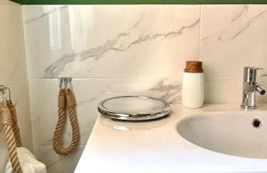 Lake Como Retreat,AC,pool,EV car - Foto 22