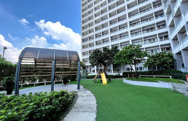 H&H @ Grace Residences - Photo 22