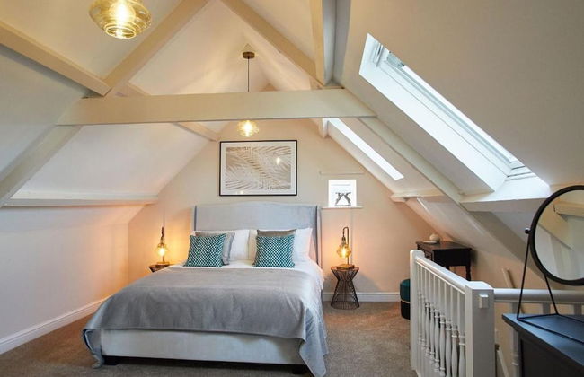 Host Stay Middle Farmhouse - Photo 24