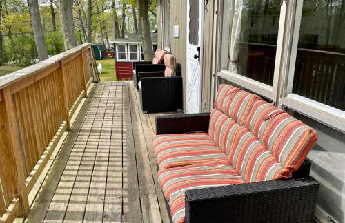 Cozy LAKE ONTARIO WATERFRONT Breathtaking Views! - Foto 21