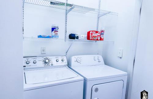 The Stallion #302 - Modern 2BD Loft in Downtown with free parking - Foto 19