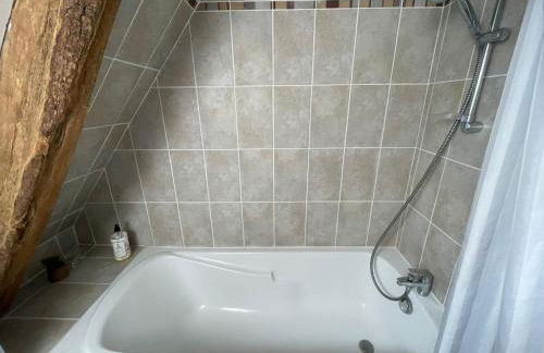 Nid de pie Grand duplex lumineux cadre verdoyant calme à 5 mn de la mer près Port en Bessin, Bayeux, Omaha Beach, - Foto 10