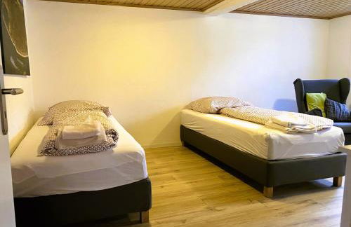 Haus Innerdorf gemütliches Ferienhaus im Taunus - Photo 2