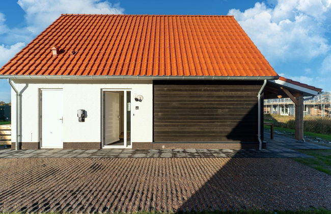 Nice Holiday Home Close to Nature Reserve - Photo 31