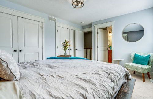 Charming Kalamazoo Home with Yard 1 Mi to Downtown! - Foto 14