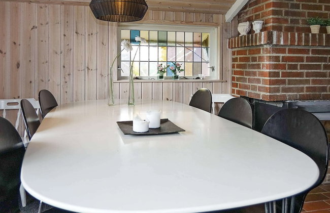 Alluring Holiday Home in Storvorde near Sea - Foto 12