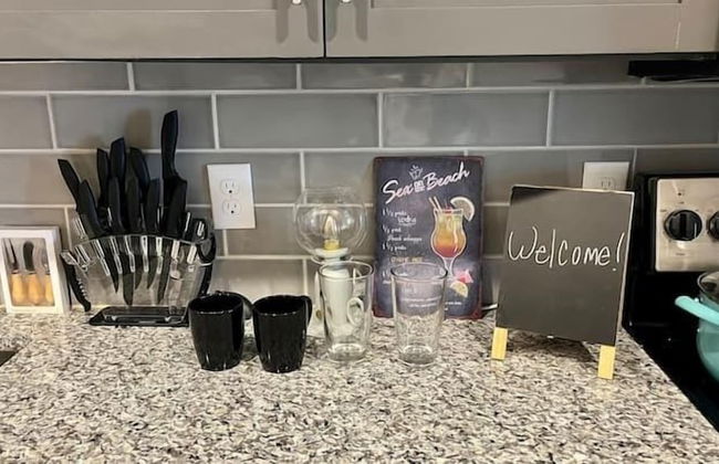 Sexy & Sensual 1BR Escape - Foto 7