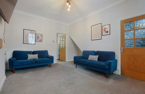 3BR House By Astra Residences Short Lets & Serviced Accommodation Ferryhill - Ideal For Contractors With Free Parking - Foto 17