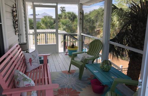 Sardegna- pool home on the canal! - Foto 2