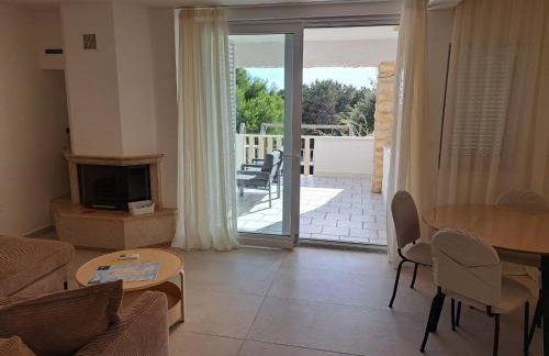 Seafront Suites Maja - Photo 45