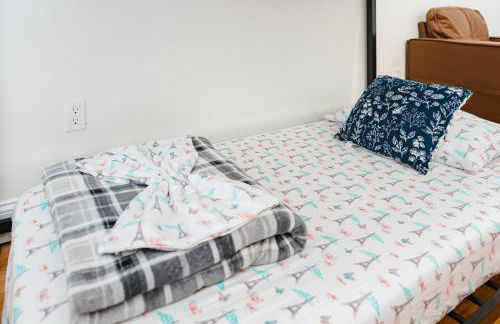 16 -3 Spacious 4BR Worcester Home near Parks - Foto 64