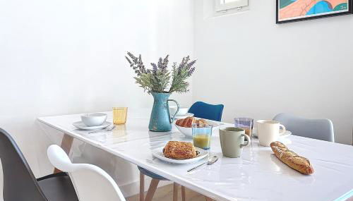 Sunny & Calm 2-Room Apartment in the Heart of Biot - Foto 5