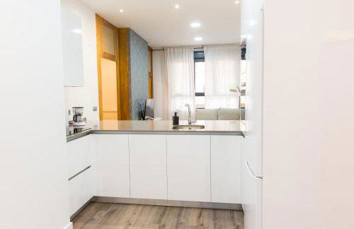 Moderno Apartamento LAUD3 - Nuevo/Familiar/Wifi/TV - Foto 7