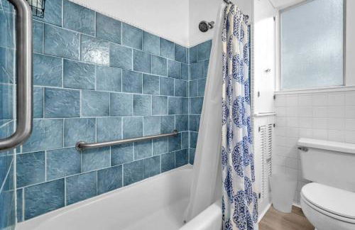 Bromeliad Bungalow - Downtown Cottage - Foto 24