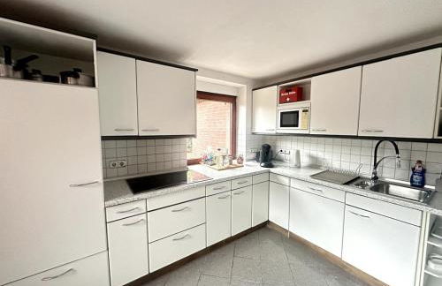 Spacious & Bright Family Escape - Photo 37