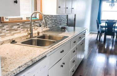 Entire House in the Heart of NW AR with Office Space - Foto 20