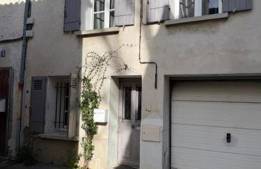 Maison avec patio proche place des Carmes - Photo 2