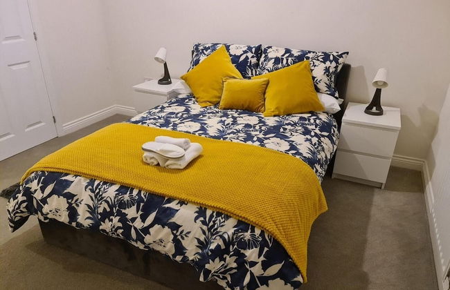 Stunning 3-bed House in Wolverhampton - Foto 2