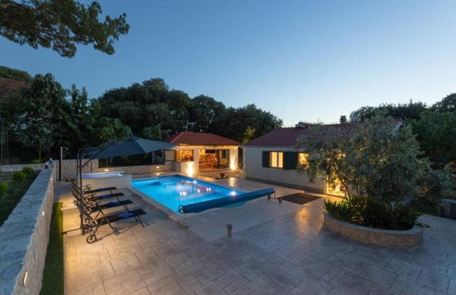 Idyllic Escape Villa Maretici With Pool and Private Garden - Foto 20