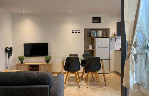 Le Saint-Jean - Cœur de La Cité Médiévale - Foto 2