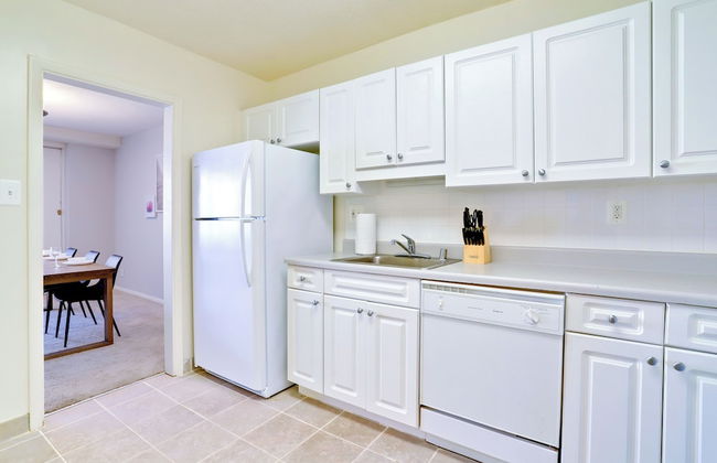 Restful Stay in DC Apartments - Photo 45
