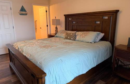 Lake Front and Calm Waters at Miramar 3BR 2BA - Photo 8