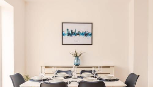 4 Bed, 3 Bath Townhouse in Colchester - Business, Contractor and Leisure - Singles or Superkings - Disc0unts - Foto 3