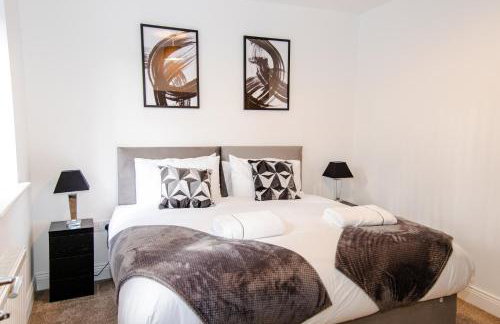 City Centre - FREE PARKING, BUSINESS STAYS, FAMILIES, RELOCATORS - Foto 20