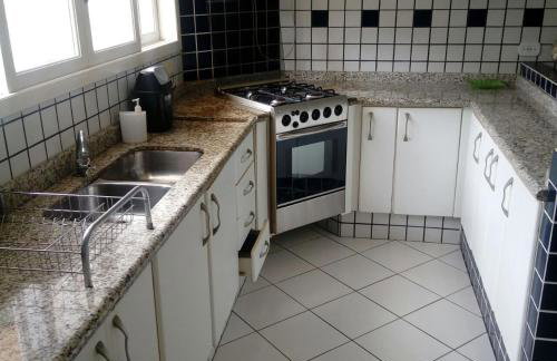 Casa praia Guaratuba 10 min Riviera de São Lourenço - Foto 12