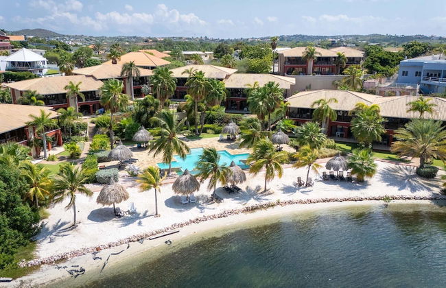 Tropical Escape With Pool and Ocean Views - Photo 2