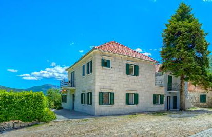 Villa Župa with Heated Pool, Tennis Court & Mini Golf - Foto 2