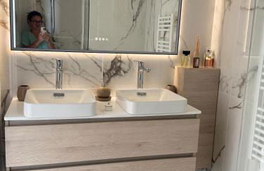 Appartement de luxe type 4 Eden Suite Sanguinaires vue mer avec piscine chauffée résidence Ajaccio - Foto 23