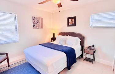 The Miami Grove Oasis - Photo 40