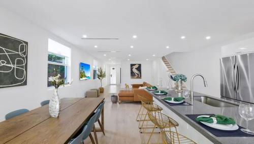 Up to 12 guests! Modern Villa near Wynwood 29! - Foto 2