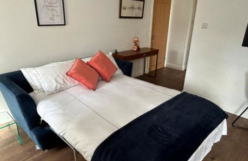 Best rated in Barnsley- apartment sleeps 4 & 5 minute walk to town centre - Foto 15