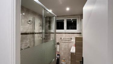 Villa au calme à Grasse avec piscine et spa privée - Foto 4, Shower