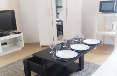 Charmant Studio au Calme Proche Rer Stade de France Paris - Foto 1