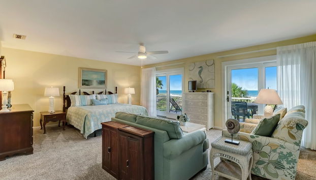 Dog Friendly Oceanfront Beach House by RedAwning - Foto 4, Habitación