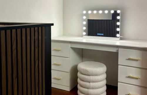 The Ultimate Group Complex, Hens & Celebrations at The Old Fire Station Canterbury, 3 Homes - Foto 13